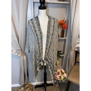 Mimi Women’s Medium Black Grey Cream/Off White Tassels Kimono Boho Shrug GUC